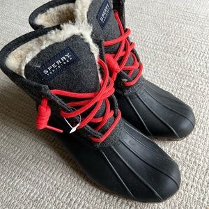 SPERRY top-sides waterproof boots SIZE 6